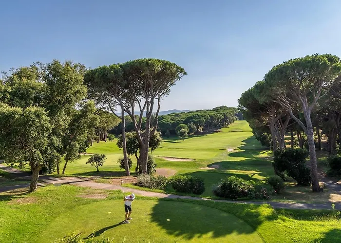 Les Residences Du Nouveau Golf Saint-Raphael (Var)